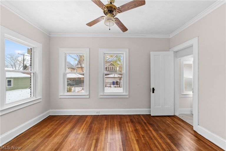 867 East Blvd, Cleveland, OH - Photo 8
