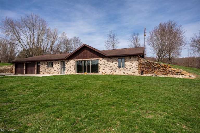 26140 Township Rd 37, Coshocton, OH, 43812