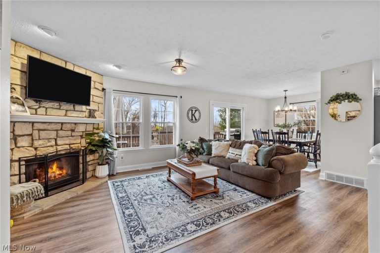 935 Yorktown Drive, Medina, OH - Photo 3