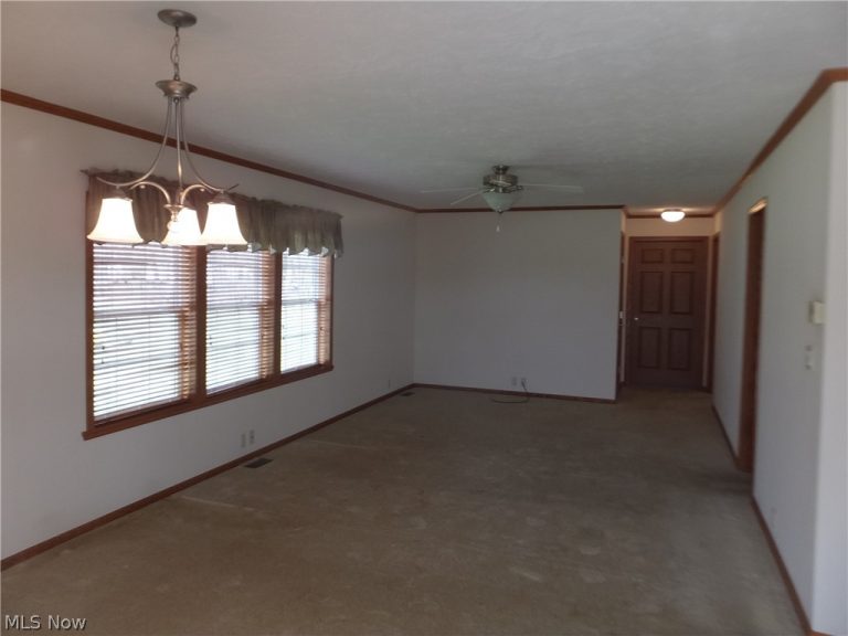 330 Gemini Drive, Dover, OH - Photo 5