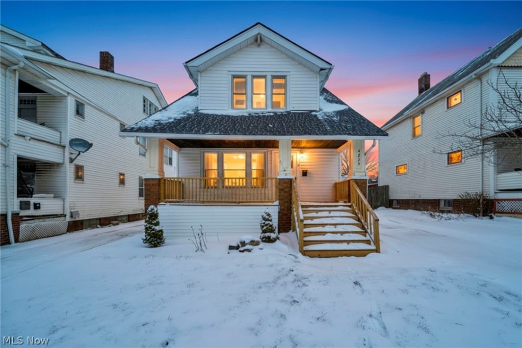 4225 50th Street, Cleveland, OH