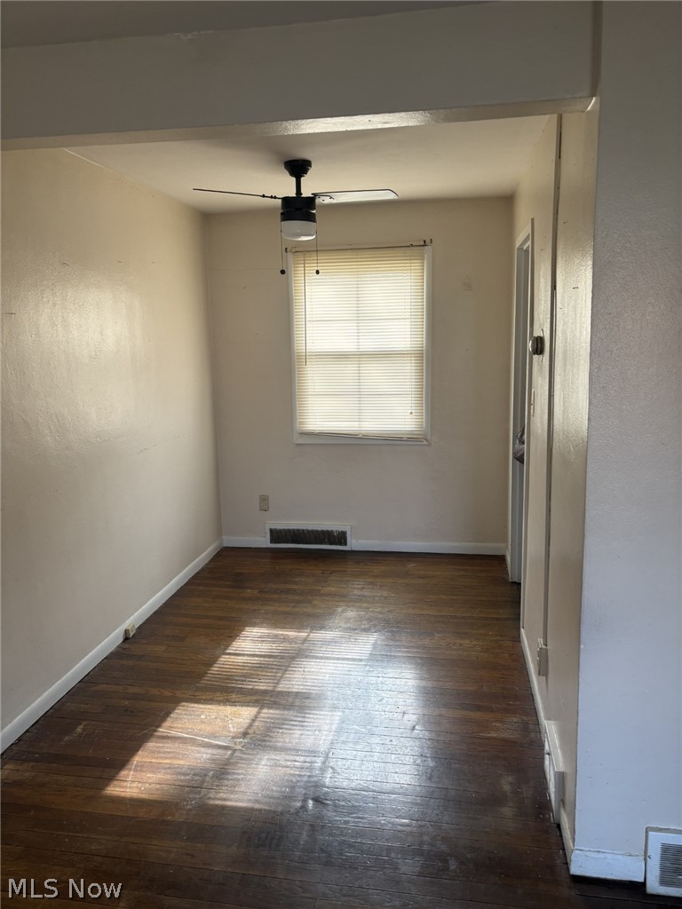 450 Kenwood Drive #D-12, Euclid, OH - Photo 5