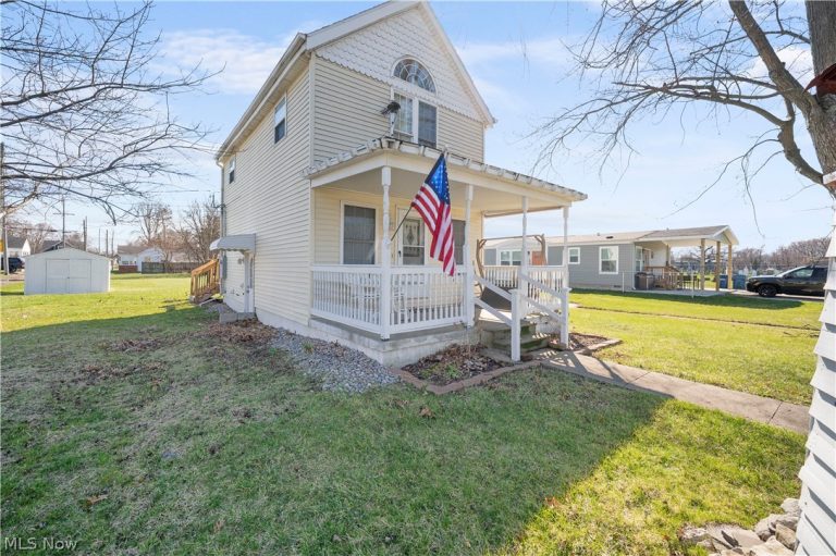 515 2nd Street, Port Clinton, OH - Photo 5