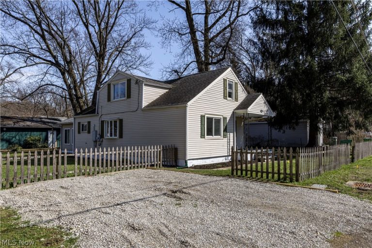1463 4th Street, Lakemore, OH - Photo 5
