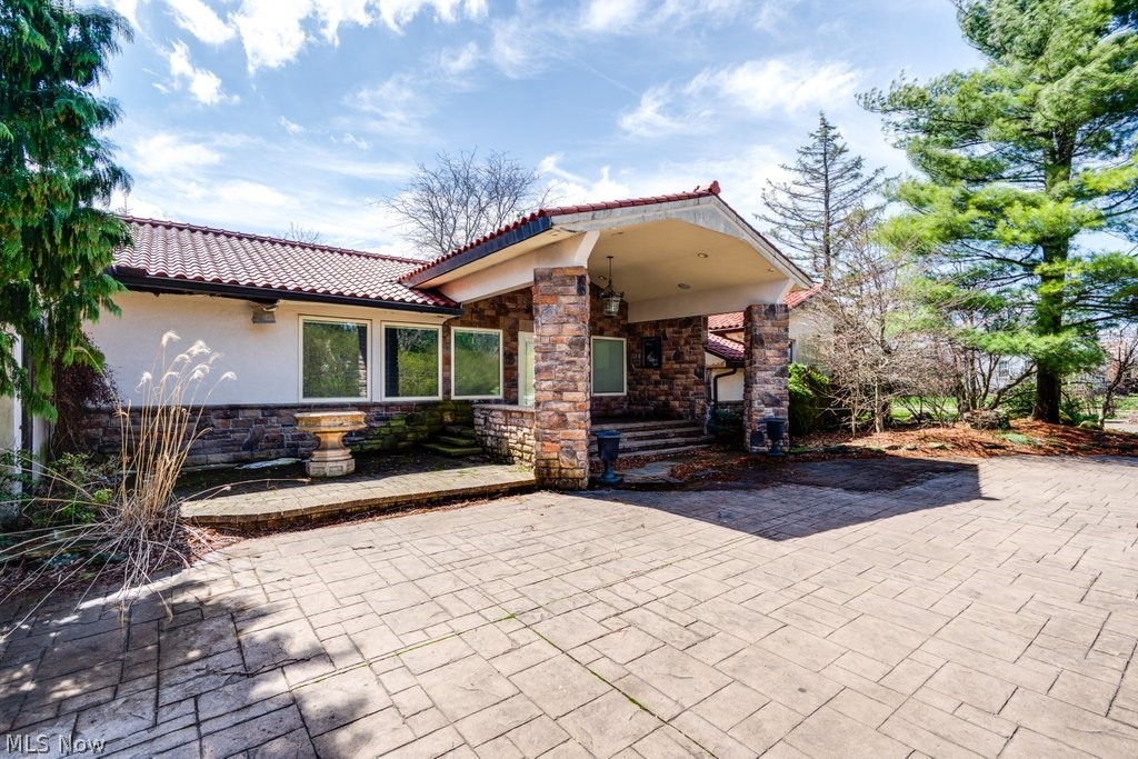 4861 Royalton Road, North Royalton, OH