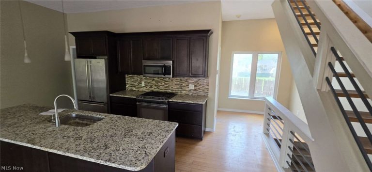 5703 Bridge Avenue, Cleveland, OH - Photo 5