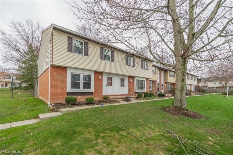 4599 Cox Drive #B, Stow, OH - Photo 3