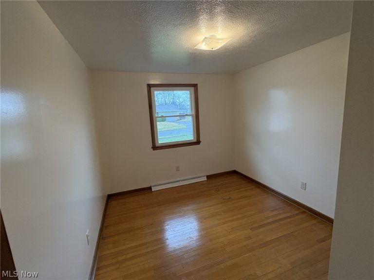 549 Montrose Avenue, Massillon, OH - Photo 6