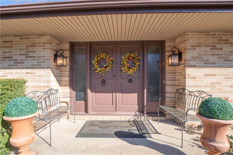 425 Santa Clara Street, Canton, OH - Photo 2