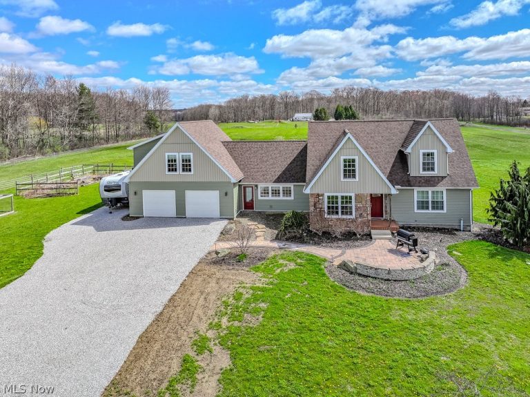 18919 Ravenna Road, Chagrin Falls, OH, 44023