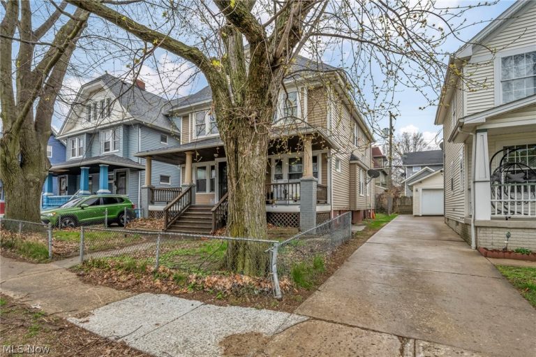 10116 North Boulevard, Cleveland, OH - Photo 3