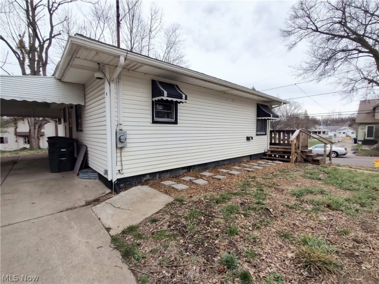 600 Eastland Avenue, Akron, OH - Photo 3