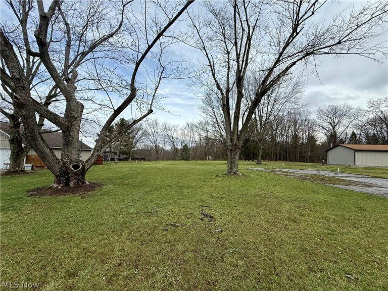 9914 Hill Drive, Canfield, OH, 44406