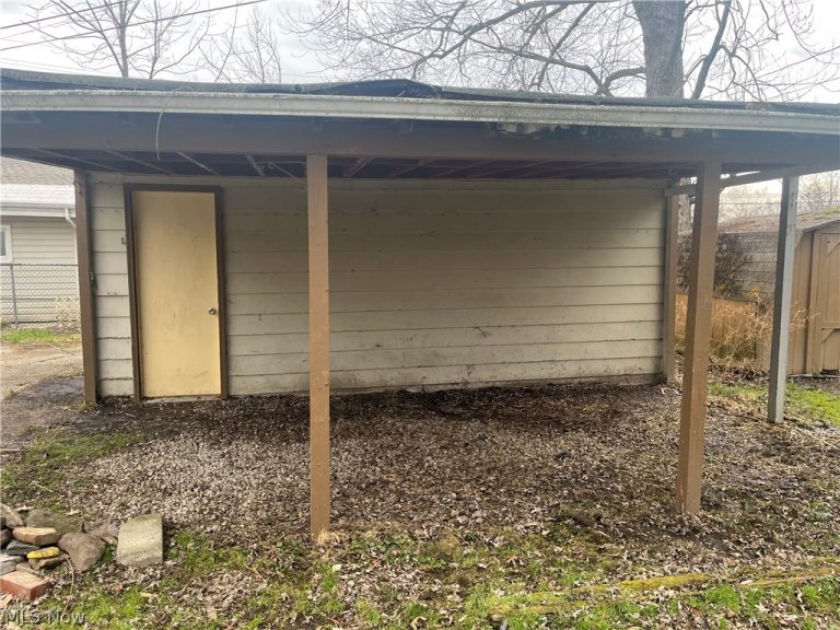 4938 Corduroy Road, Mentor, OH - Photo 4