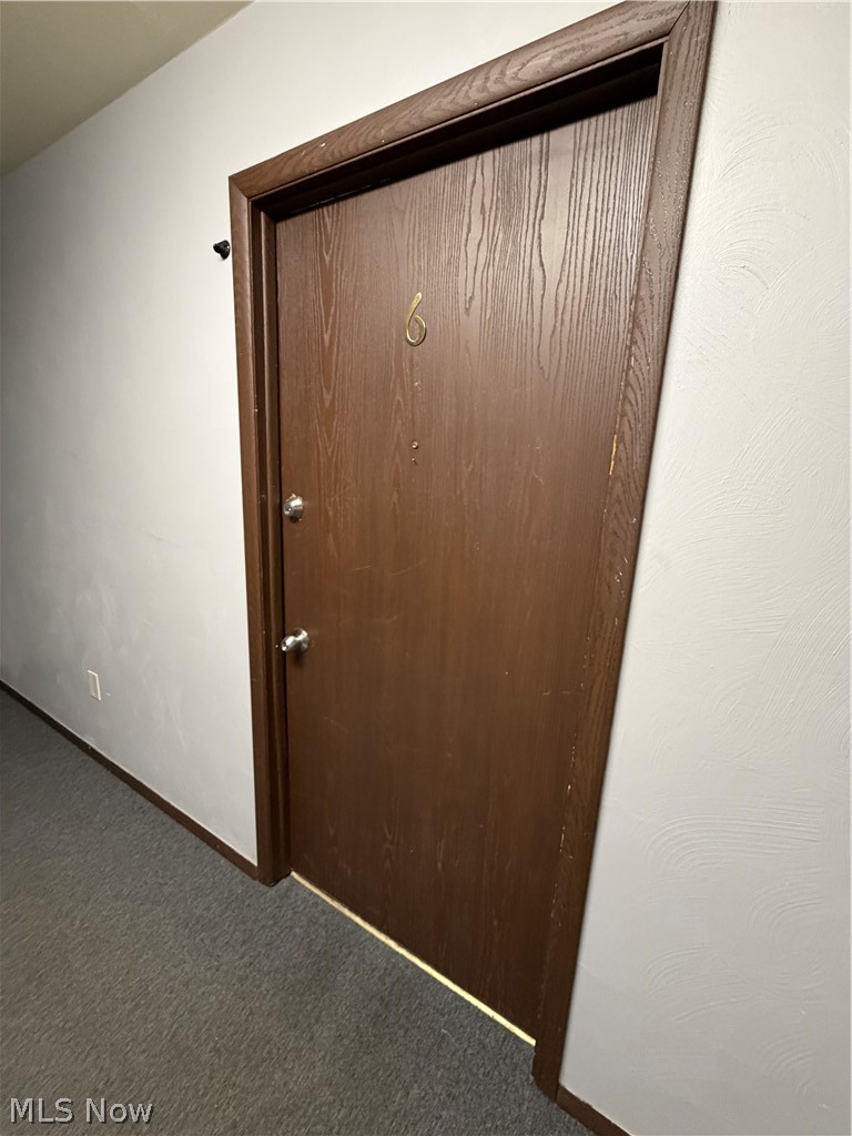 249 Folsom Street #6, Champion, OH - Photo 3