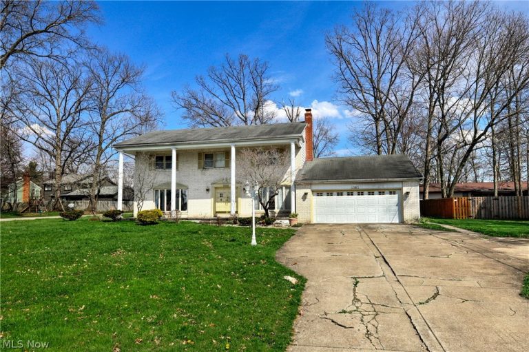 5365 Sampson Drive, Girard, OH, 44420