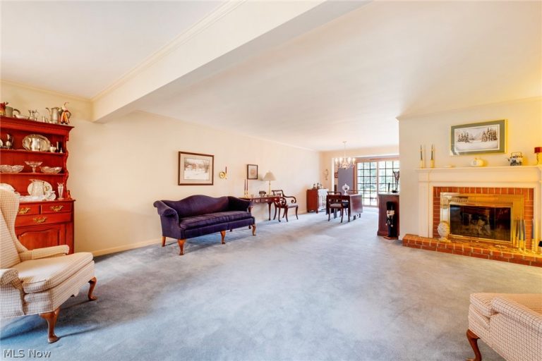 122 Garwood Drive, Canfield, OH - Photo 8