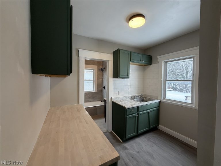 15340 Yorick Avenue #2nd floor, Cleveland, OH - Photo 6