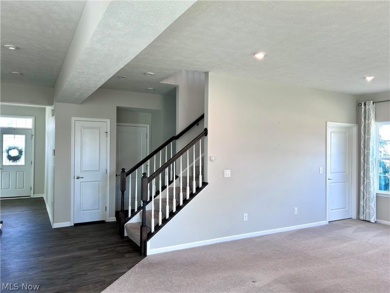 4620 Briar Hill Drive, Ravenna, OH - Photo 5