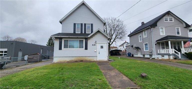 638 Robbins Avenue, Niles, OH, 44446