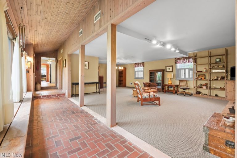 4328 Union Avenue, Alliance, OH - Photo 6