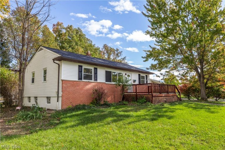 4155 Burton Drive, Stow, OH - Photo 2