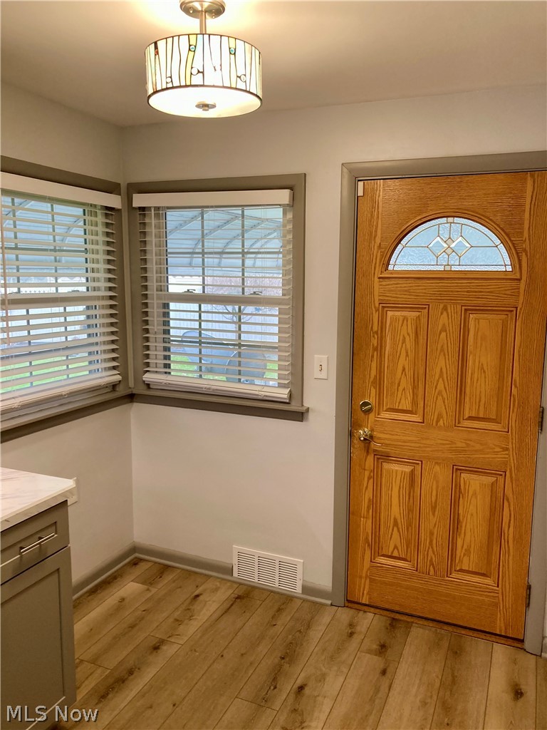 2305 Schenley Avenue, Youngstown, OH - Photo 4