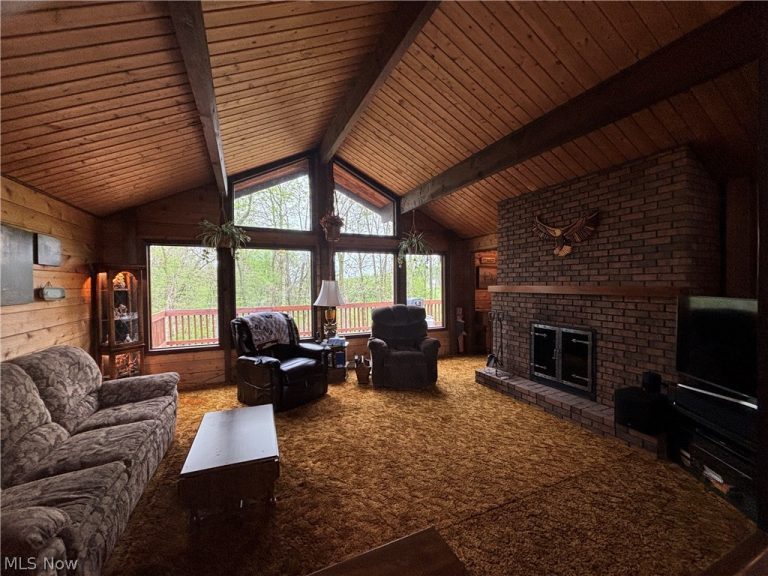 2180 Kimberley Drive, Dover, OH - Photo 6