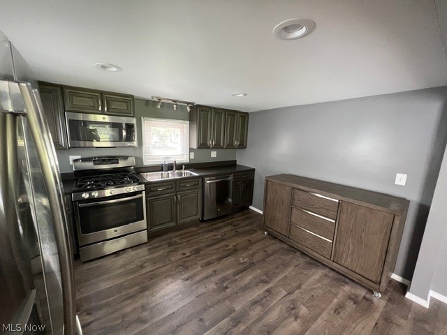 17911 Davis Road, Lake Milton, OH - Photo 5