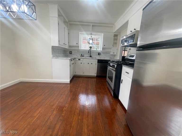 607 Hillcrest Street, Parkersburg, WV - Photo 6