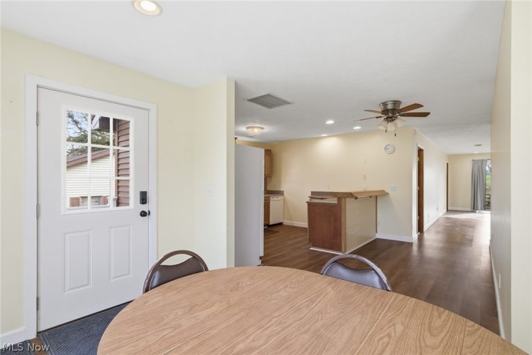 655 Spangler Street, Willard, OH - Photo 6