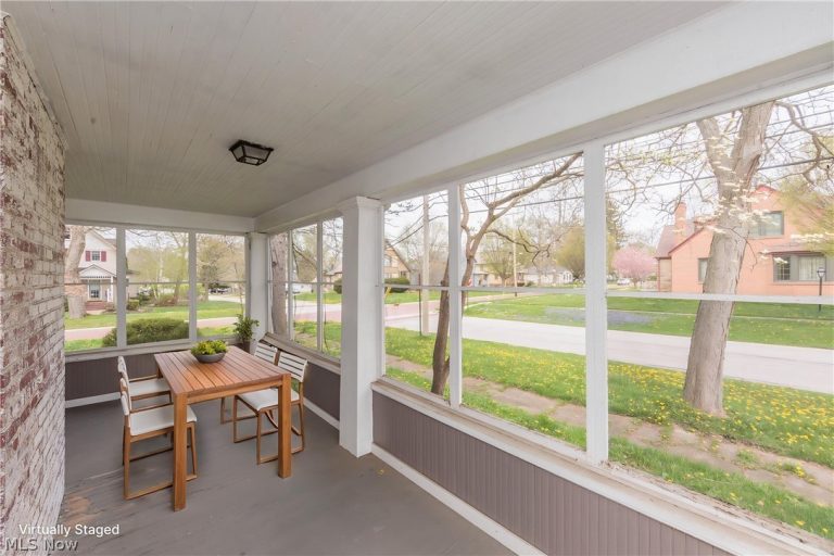 241 Freedom Street, Ravenna, OH - Photo 4