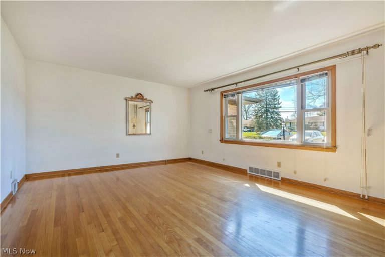 155 Moore Road, Akron, OH - Photo 2