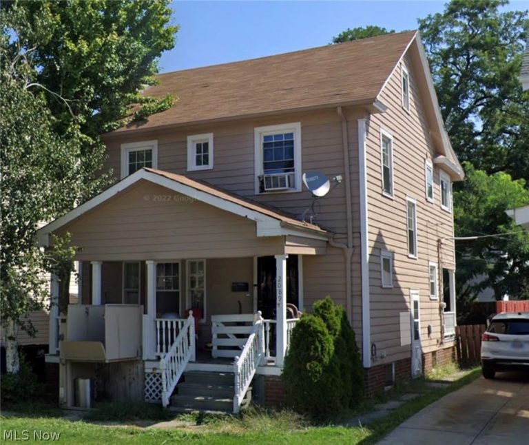 2089 Elbur Avenue, Lakewood, OH, 44107