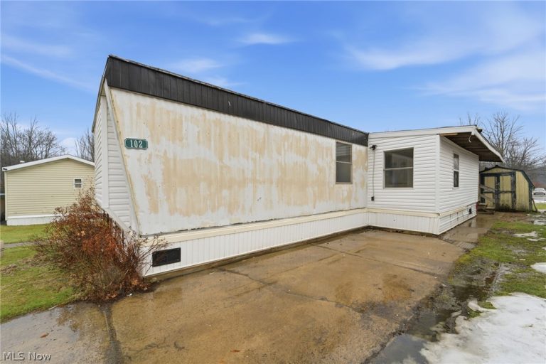 3583 Austin Road #102, Geneva, OH - Photo 4