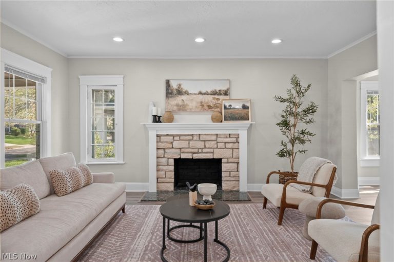 2512 Kingston Road, Cleveland Heights, OH - Photo 3