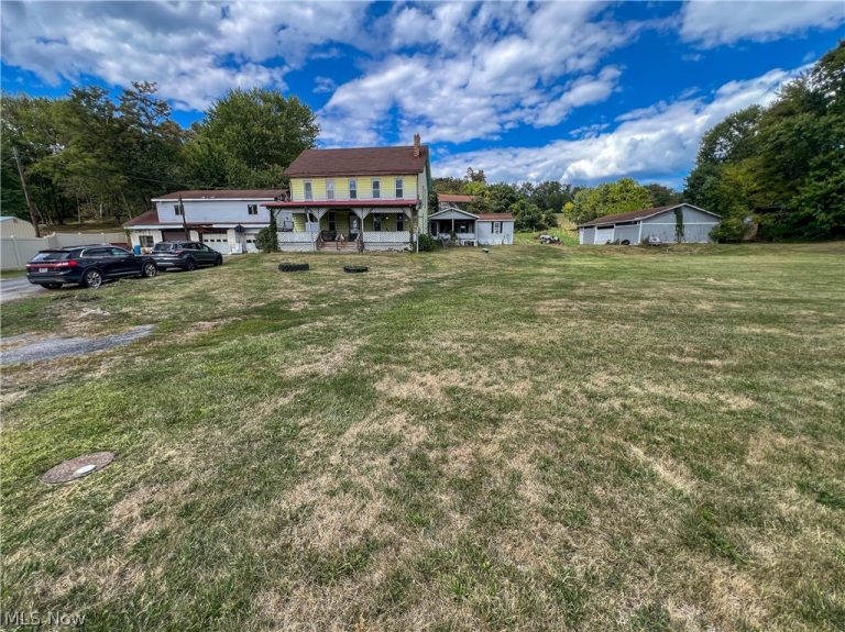 14614 Liverpool Road, East Liverpool, OH - Photo 2