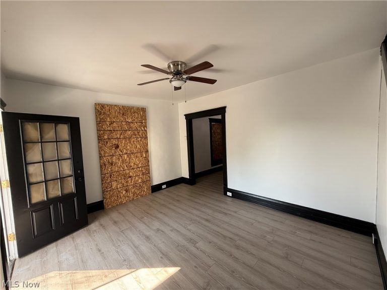 70 Wise Street, Akron, OH - Photo 8