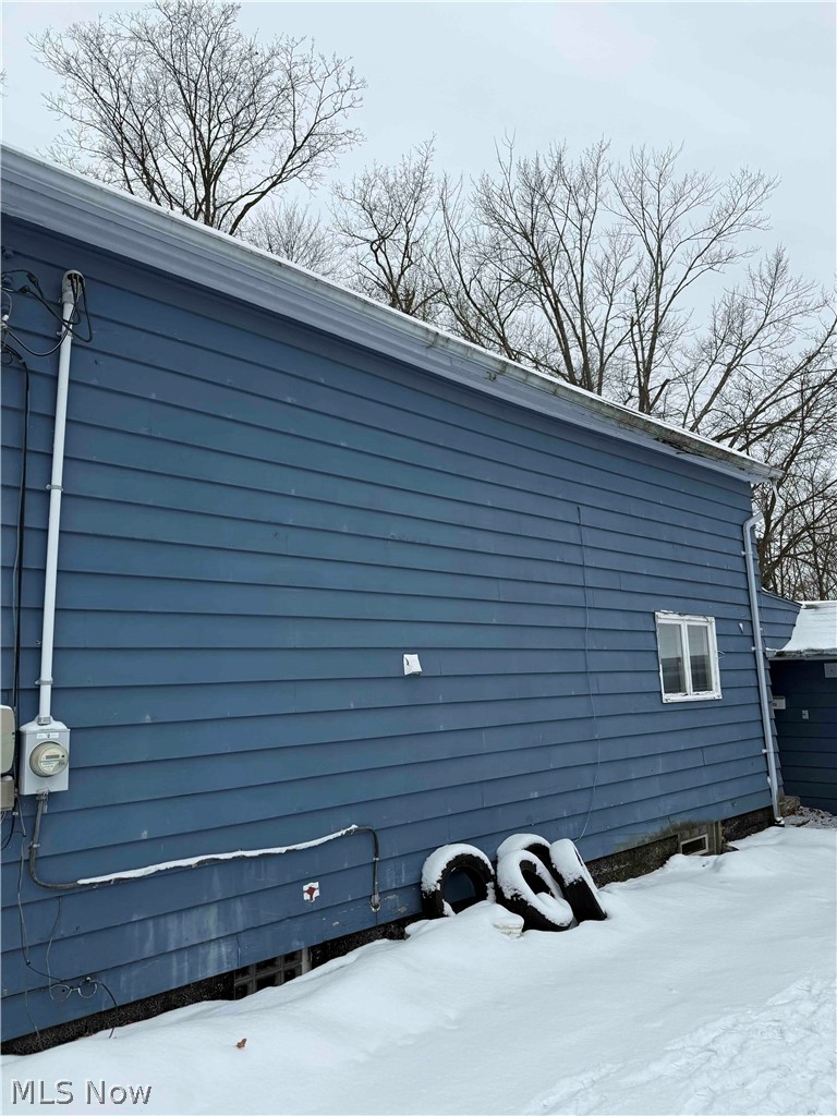 136 Ferris Avenue, Chardon, OH - Photo 4