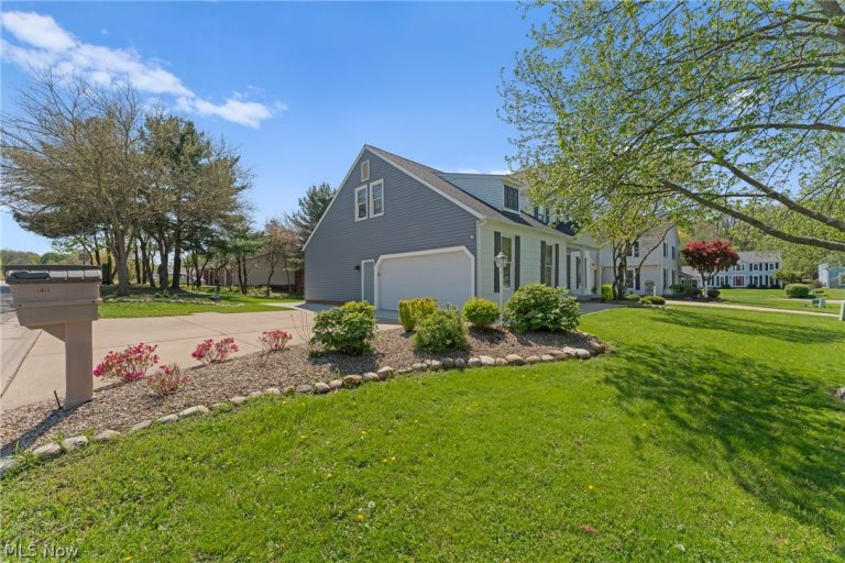 3700 Farnham Street, North Canton, OH - Photo 4