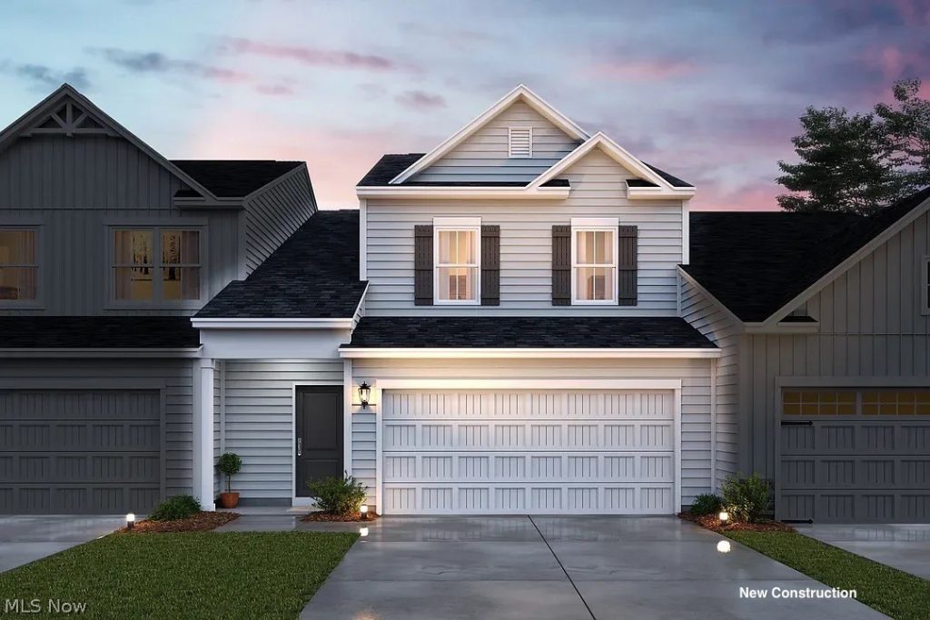 3559 Alder Avenue, Green, OH