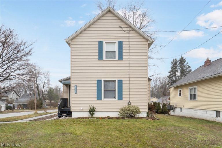 1288 Nestor Avenue, Akron, OH - Photo 2