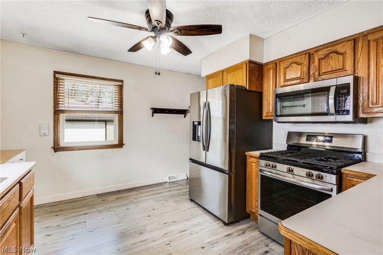 1440 Eastland Avenue, Warren, OH - Photo 6