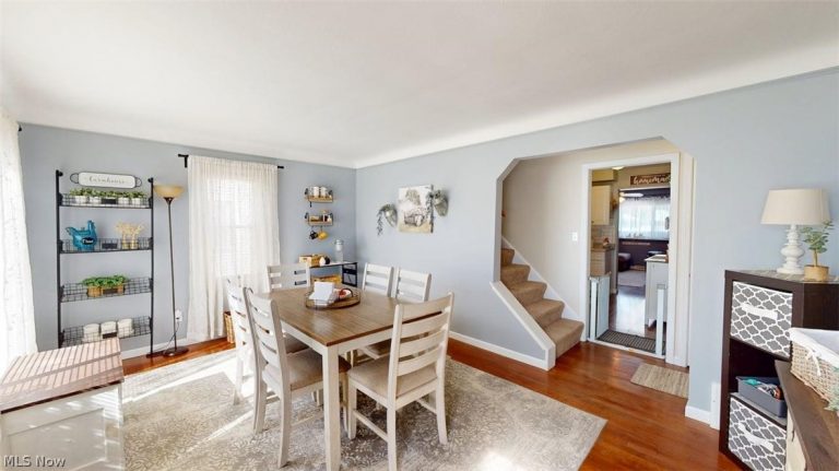 407 Maplewood Drive, Willowick, OH - Photo 8