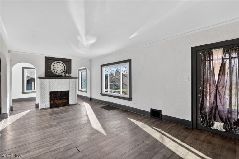 244 Outlook Avenue, Youngstown, OH - Photo 3