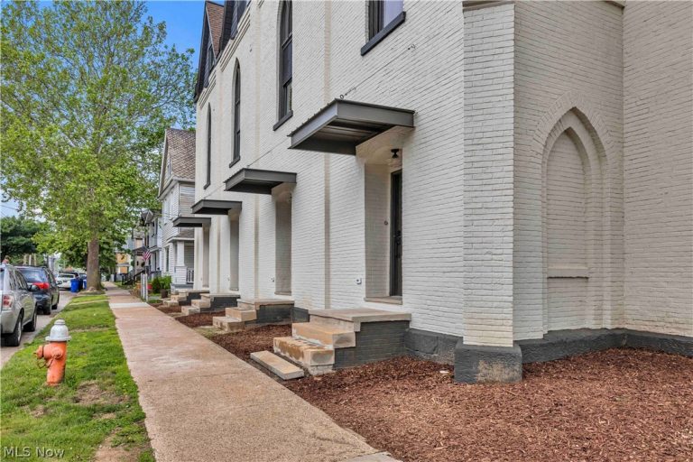 2130 42nd Street #3, Cleveland, OH - Photo 4