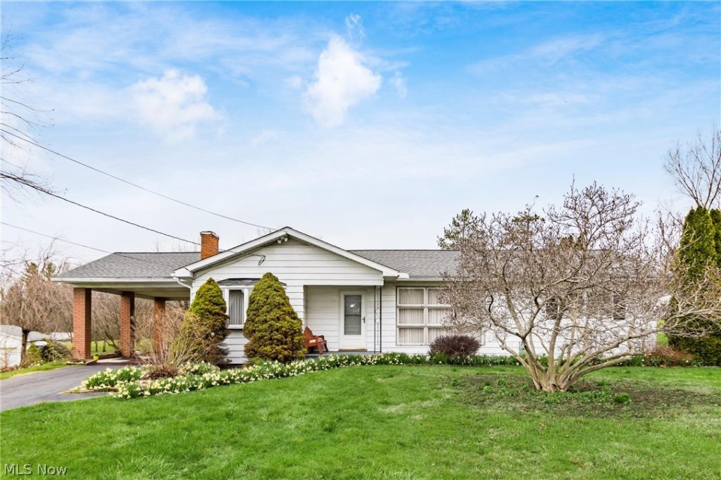 2419 Chandlersville Road, Zanesville, OH