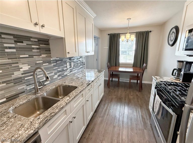 1739 Ridgeview Drive, Wickliffe, OH - Photo 6