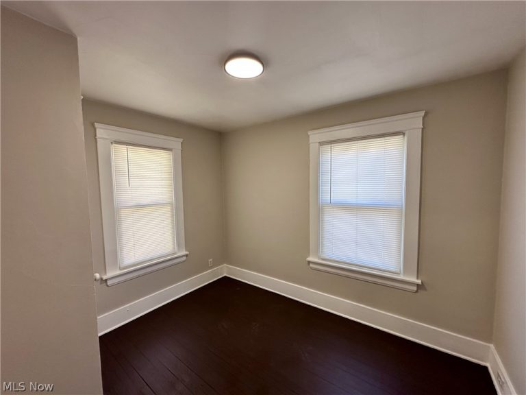 484 Homer Avenue, Akron, OH - Photo 5