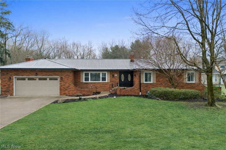 641 North Avenue, Tallmadge, OH, 44278